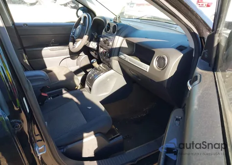 2016 Jeep Compass Sport z USA, uszkodzony, nr VIN 1C4NJDBBXGD778107